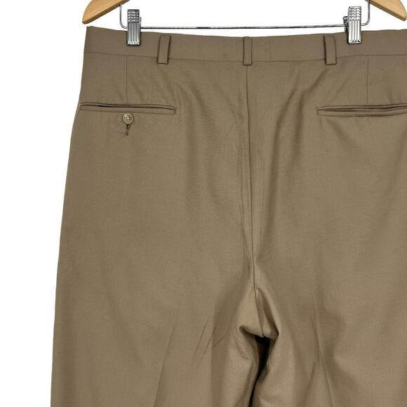 Vintage Burberry’s Khaki Pants Straight Leg Tan Beige Waist Size 36 - Picture 5 of 10